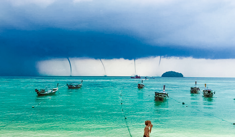 UDON THANI NEWS WATER SPOUT KOH LIPE